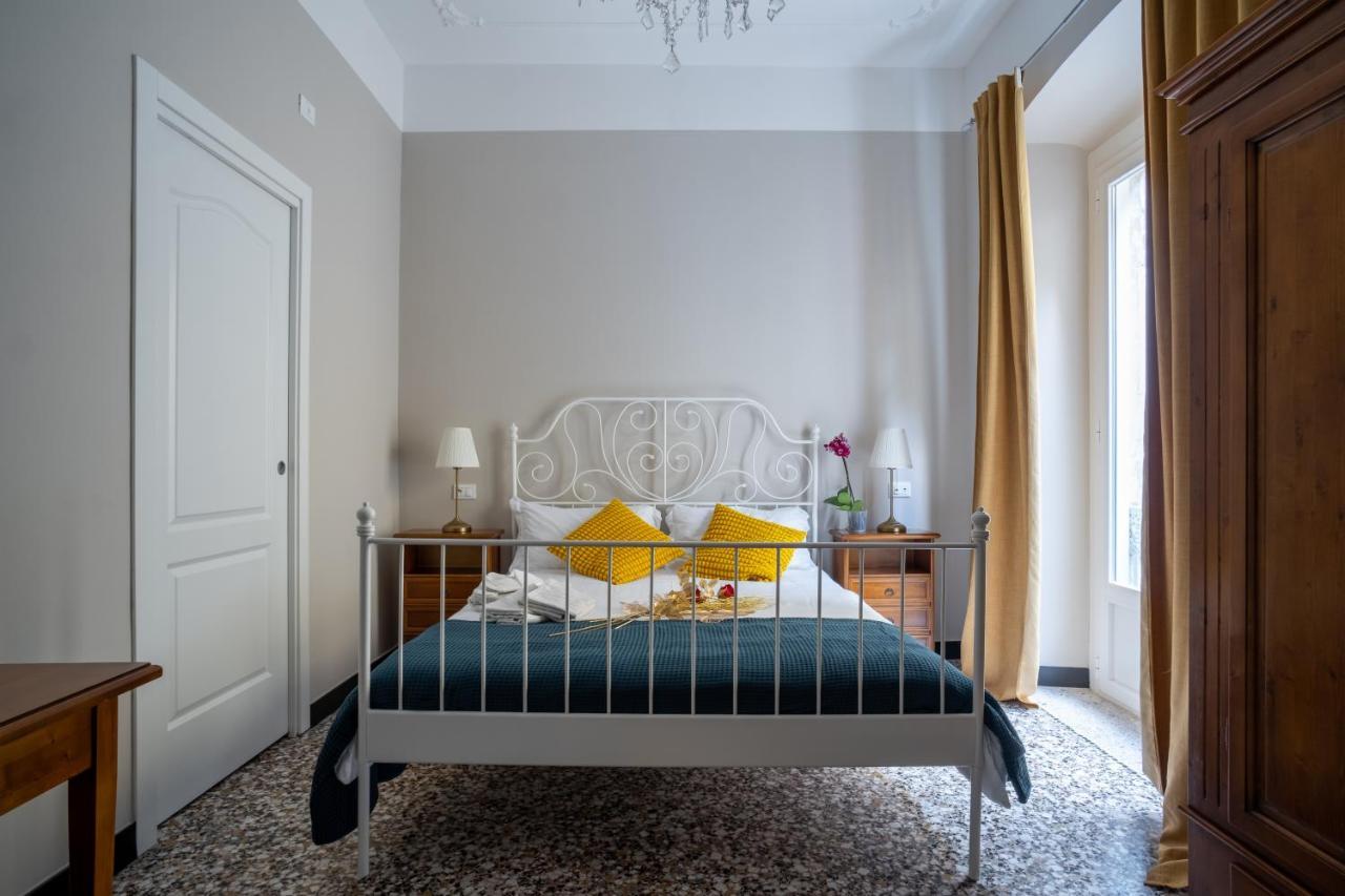 Corvetto Rooms Генуя Экстерьер фото